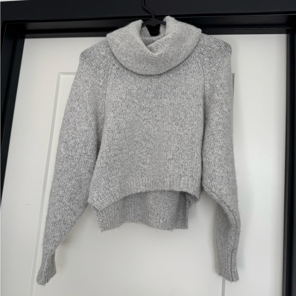 XS Sincerely Jules gray grey cowl turtleneck cozy cropped sweater - Picture 1 of 4